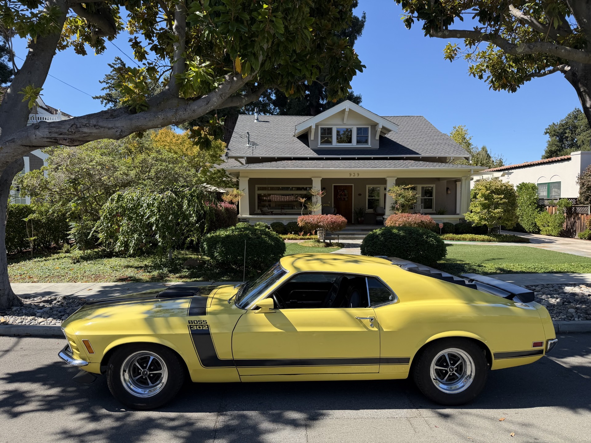 Yellow 1970 Ford Mustang Boss 302